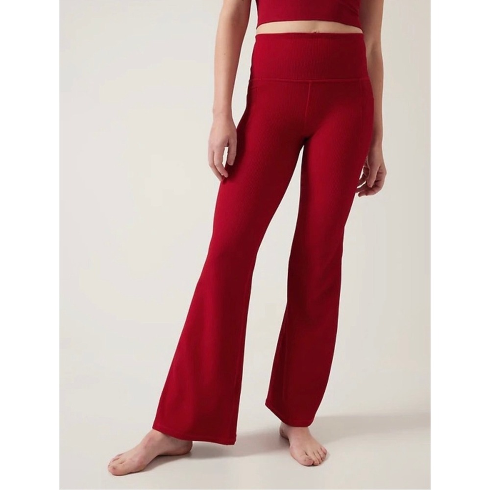 Athleta Salutation Stash Rib Flare Yoga Pants Red XS High Rise Pockets